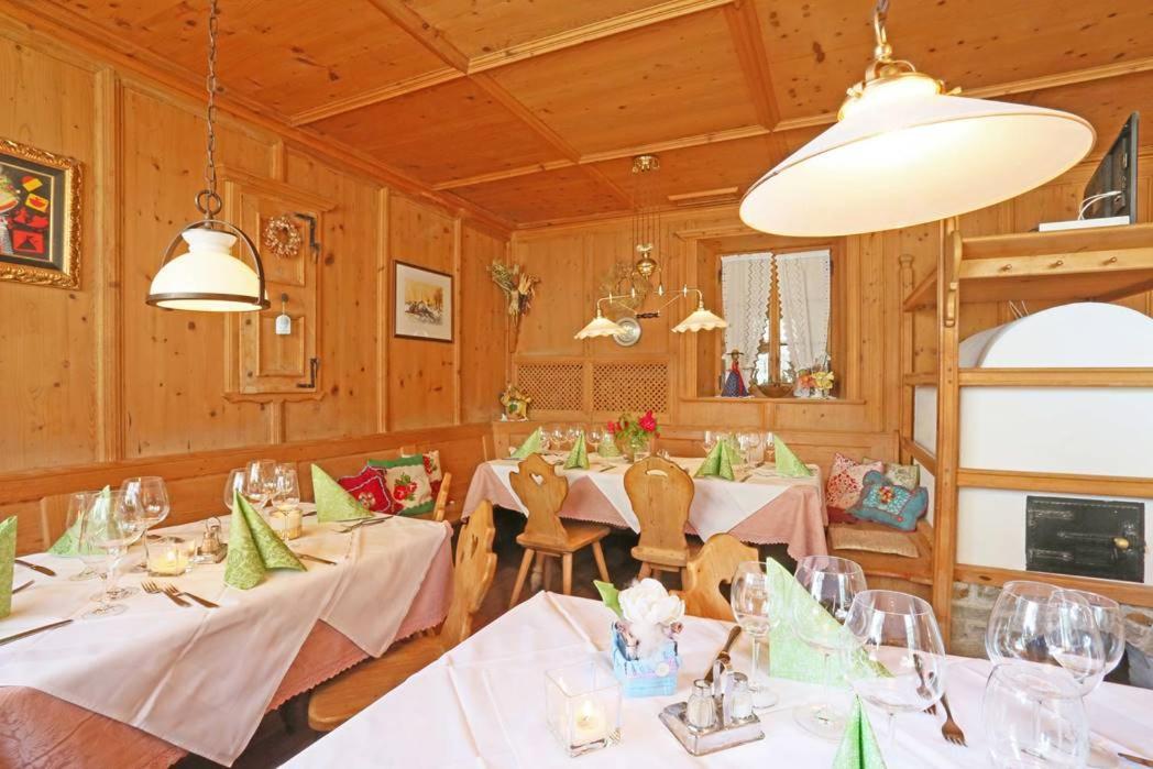 Gasthof Albergo Neuwirt 瓦尔蒂维茨 外观 照片